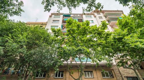 Magnificent 4 bedroom apartment in Eixample