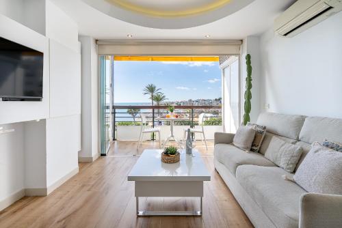 797 HOLIDAY RENTALS - Estudio con vistas frontales al Mar