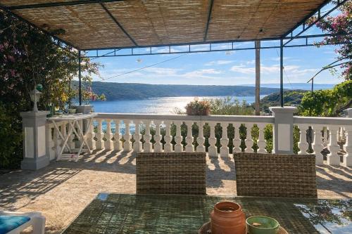 Apartment Ankica with Sea View and Terrace