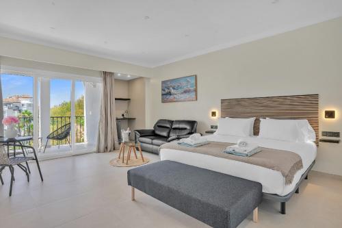 Exclusive Double Room in Occidental Puerto Banus by Finest Rentals
