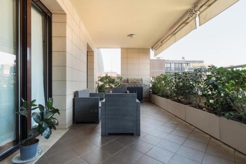 GuestHost - Modern Terracce Apartment City Life