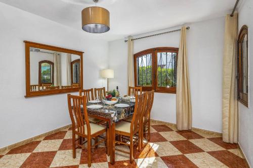 Villa Montechoro by Villa Plus