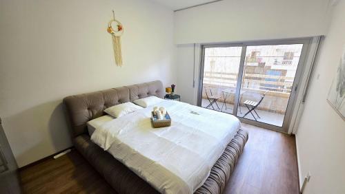 Foto Steps to Beach - Modern Central Apt with 1GB Wi-Fi 6