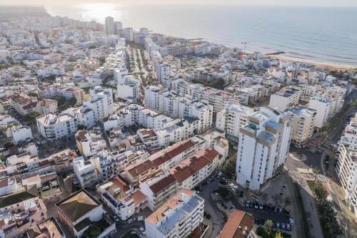 Apartamento D. João, 2 quartos a 500m da praia
