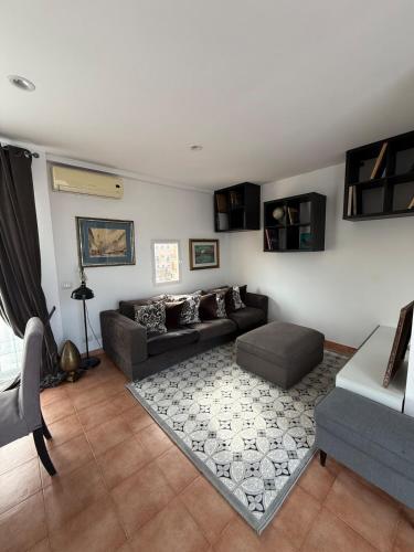 NEW - The Rhome