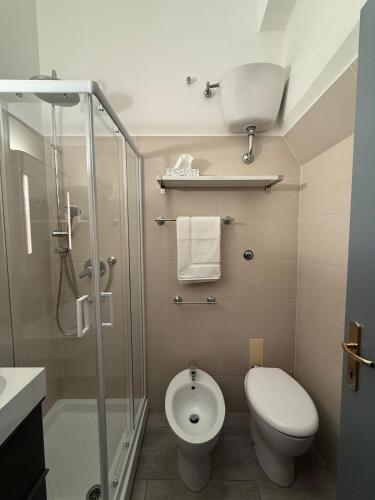 NEW - The Rhome