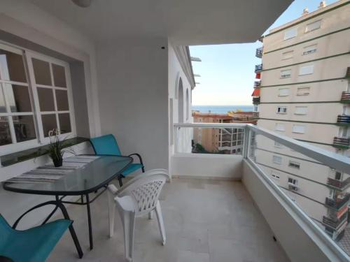 Mediterranean apartment near the beach with seaview, pool & balcony