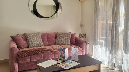 WeHost – Balcon Fleuri, Centre-ville & Carré d'Or / 3-4 pers.