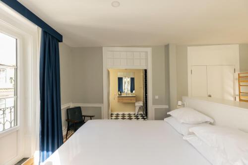 Esqina Chiado Apartments