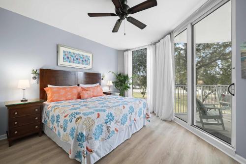 5 Star Resort 2BR 2 BATH King Suite Shuttle Pools Across from Beach 2208 photo 11