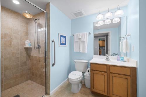 5 Star Resort 2BR 2 BATH King Suite Shuttle Pools Across from Beach 2208 photo 18