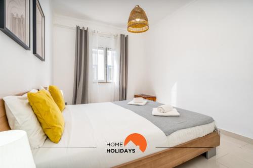 #162 Sumertime Flat by Home Holidays