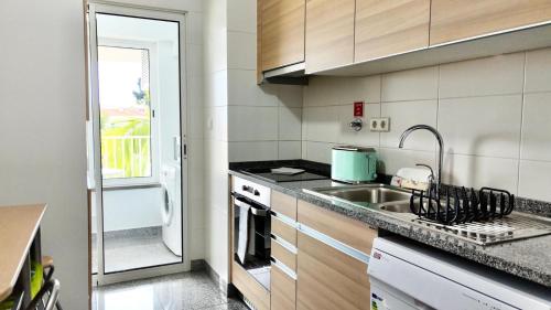 FLH Funchal Modern Apartment with Pool