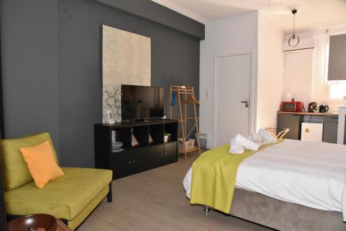 Aiolou 68str rooms & apartments
