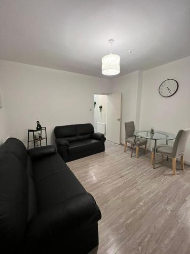 Edinburgh Shore Apartments photo 22