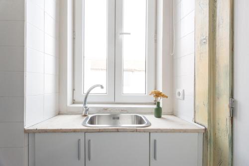 Alfama Small Apartment