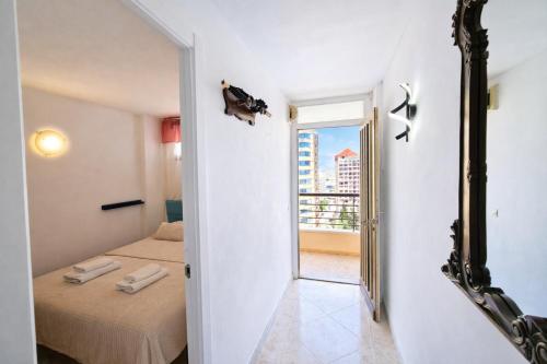 Apartment Sea View in Rincon de Loix- free parking, pool, Wi-Fi, new air conditioning