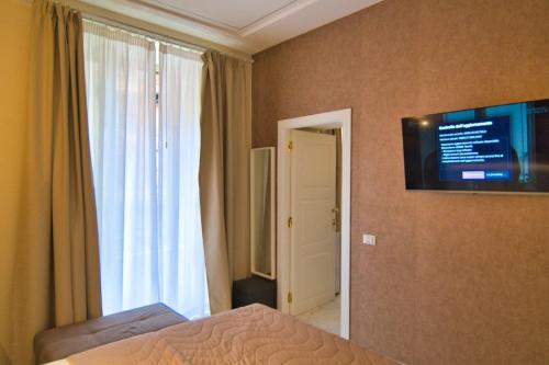 Guest House Rojo - Termini station Rome