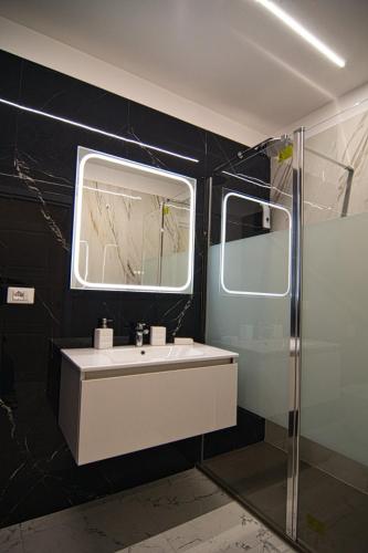 Guest House Rojo - Termini station Rome