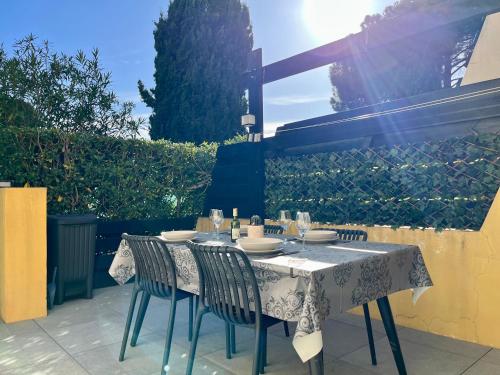 Studio Tennis clim wifi terrasse au Cap d'Agde