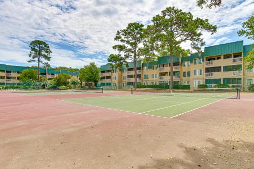 Beachfront Getaway! Hilton Head Resort Condo photo 26