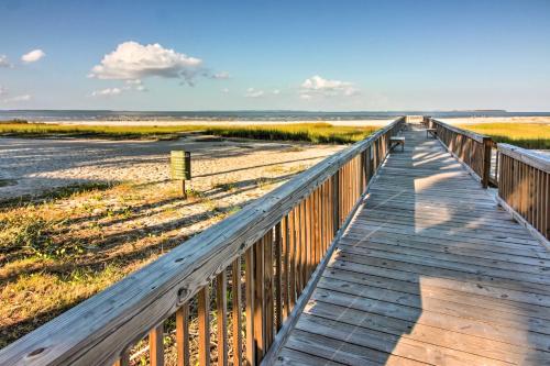 Beachfront Getaway! Hilton Head Resort Condo photo 29