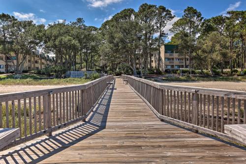 Beachfront Getaway! Hilton Head Resort Condo photo 28