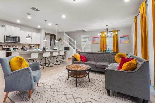 Disney Retreat w Pool, Arcade Themed Rooms photo 9
