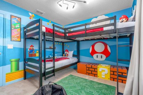 Disney Retreat w Pool, Arcade Themed Rooms photo 15