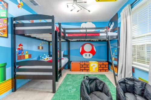 Disney Retreat w Pool, Arcade Themed Rooms photo 40