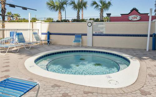 Beachfront Studio #709 at Majestic photo 37