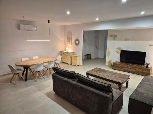 Miro Apartment