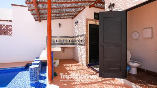 Bany a Casa Naya - 2BR Condo, Pool, Rooftop & Central