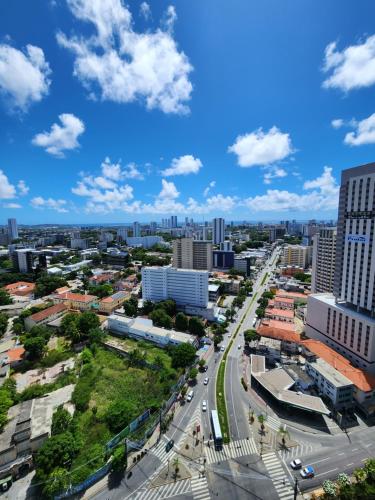 an aerial view of a city with tall buildings at Incrível Apto 2 quartos próx Consulado Americano in Recife