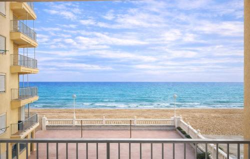 Amazing Apartment In Valencia With Swimming Pool