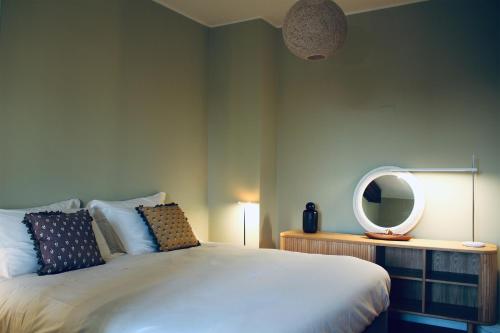 DESIGN SUITES MILANO TORTONA NAVIGLI FASHION DISTRICT 16min walk from the City Centre