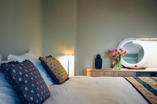 DESIGN SUITES MILANO TORTONA NAVIGLI FASHION DISTRICT 16min walk from the City Centre