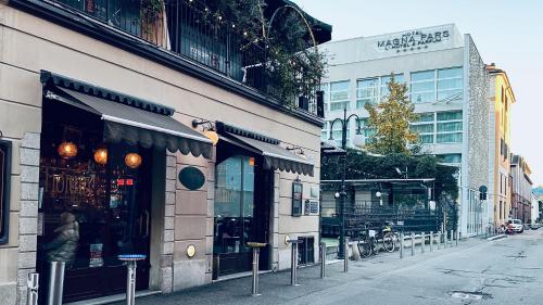 DESIGN SUITES MILANO TORTONA NAVIGLI FASHION DISTRICT 16min walk from the City Centre
