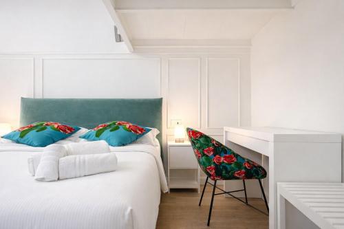 Black Lux 2BR Apartment in Milan close to Navigli