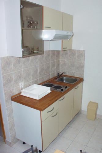 Studio Orebic 648a