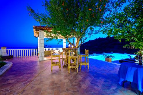 Luxury villa with a swimming pool Soline, Dubrovnik - 3548