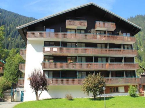 Apartment in Chatel with balcony