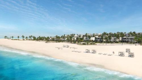 Modern Luxury Villa Steps from the Sea North Coast