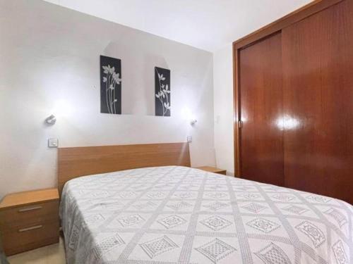 Appartement proche plage avec parking et climatisation à Roses
