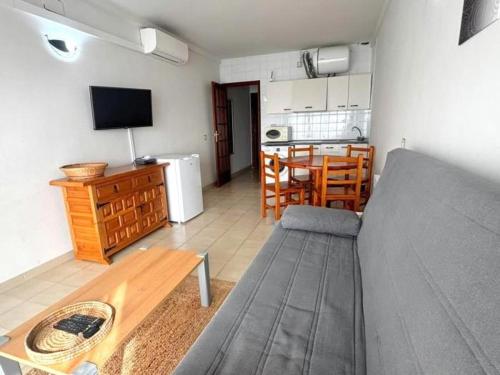 Appartement proche plage avec parking et climatisation à Roses
