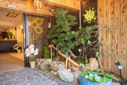 Sunflower Hotel 301, Osaka, Namba & Shinsaibashi