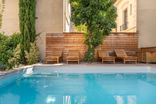 Discovery - a villa with a swimming pool that reveals all its charm