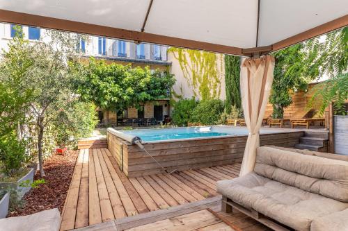 Discovery - a villa with a swimming pool that reveals all its charm