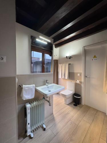 Apartamentos Las Fuentes Toledo Centro