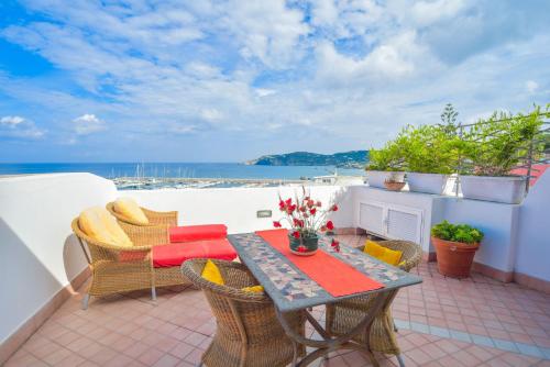 En balkong eller terrasse på Hotel Terme Zi Carmela
